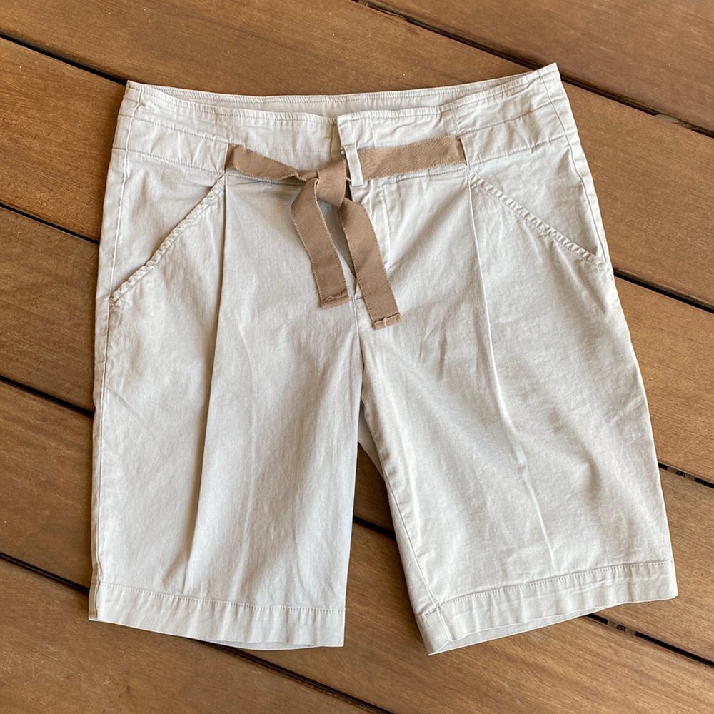 Vince khaki Bermuda shorts